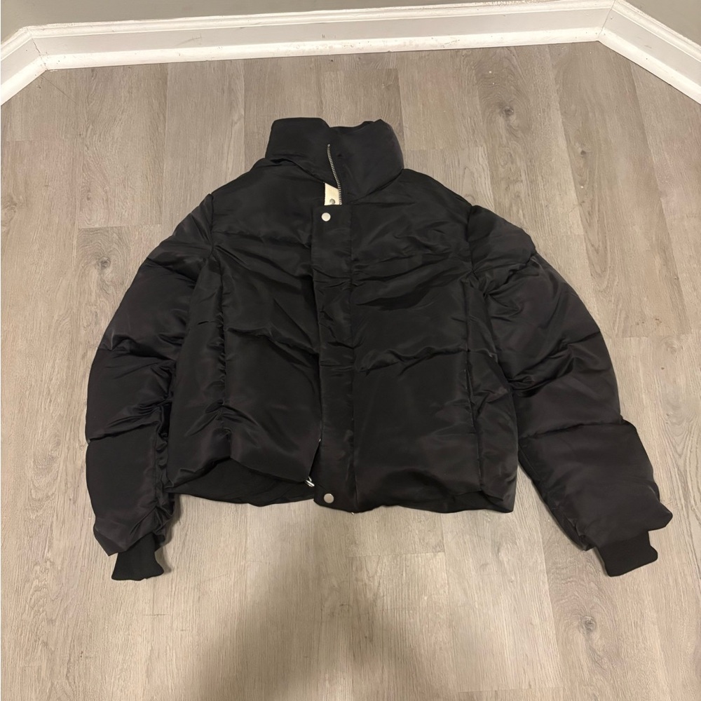 Men’s Black Puffer Jacket